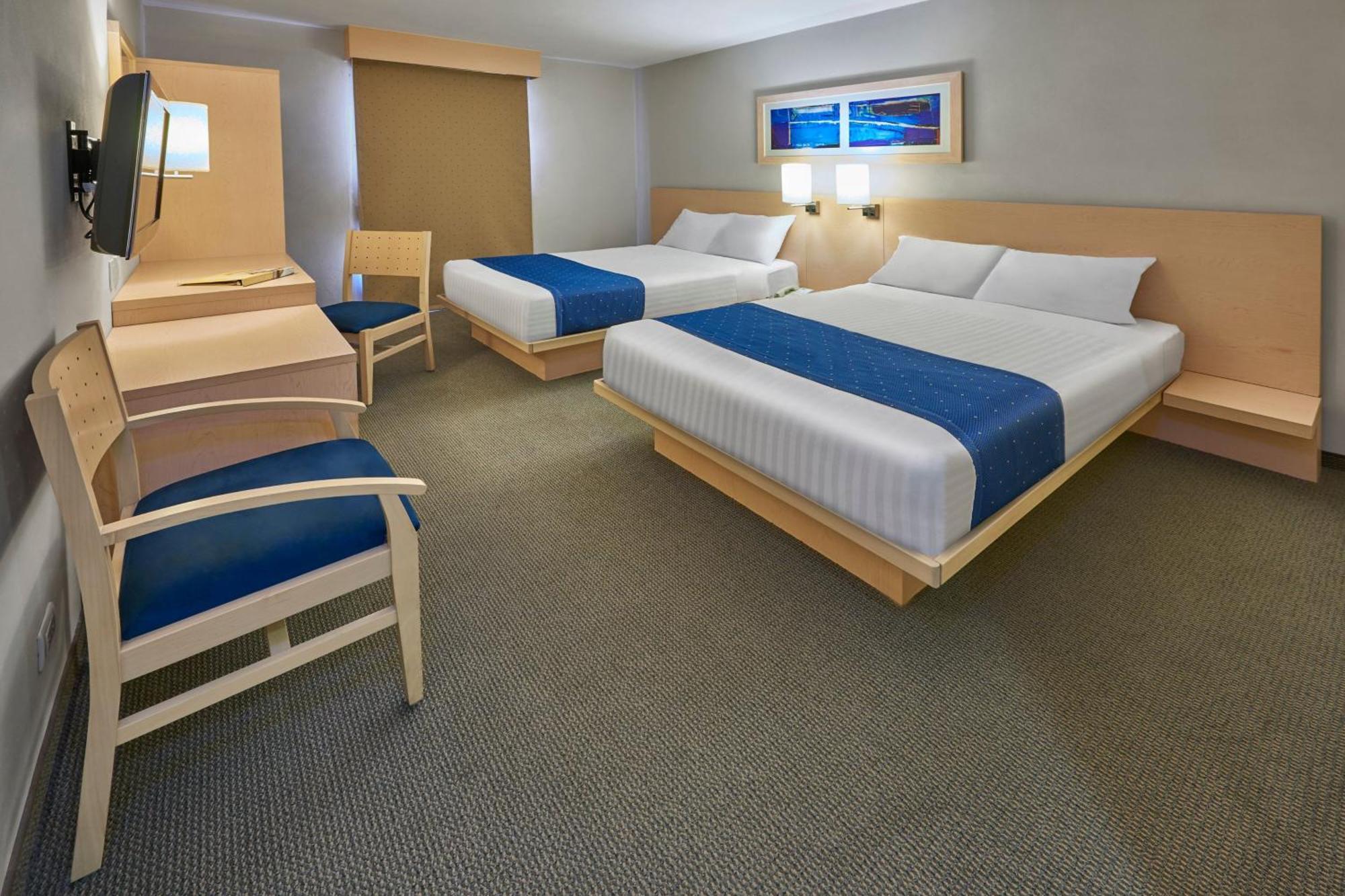 Express By Marriott Finsa Hotel 4*