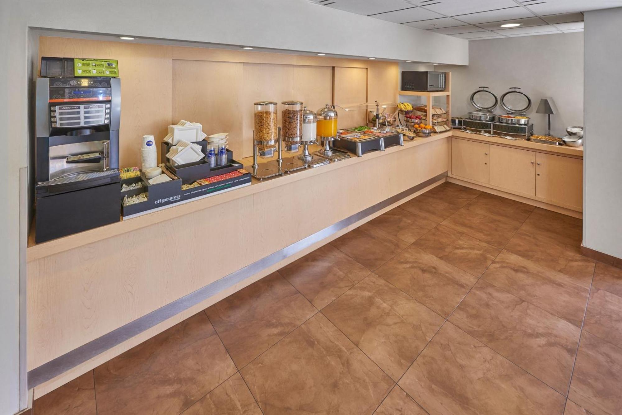 Express By Marriott Finsa 4* Puebla