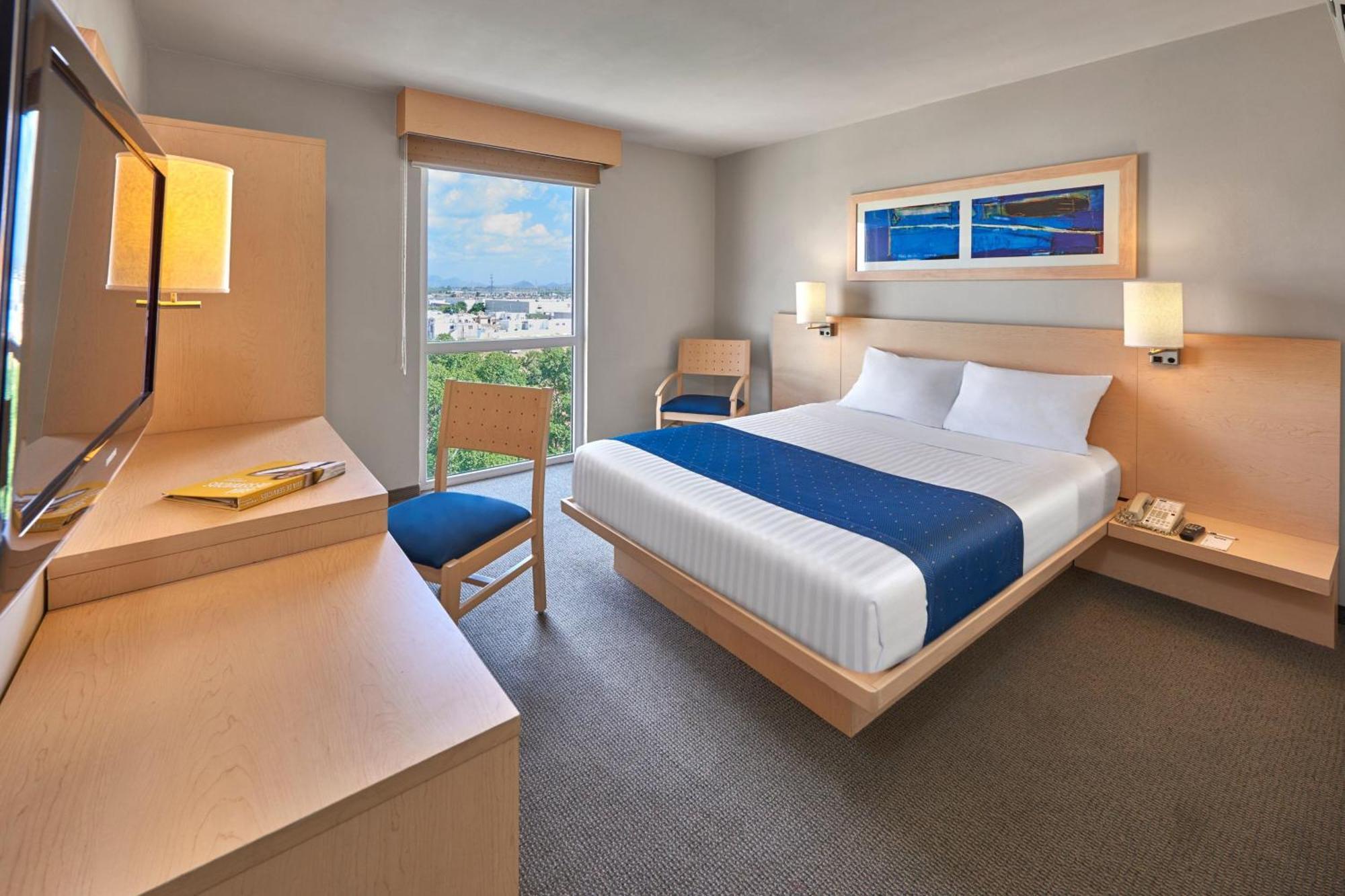 Express By Marriott Finsa Hotel