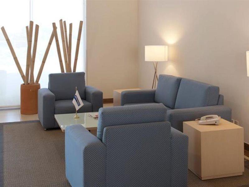 Hotel Express By Marriott Finsa